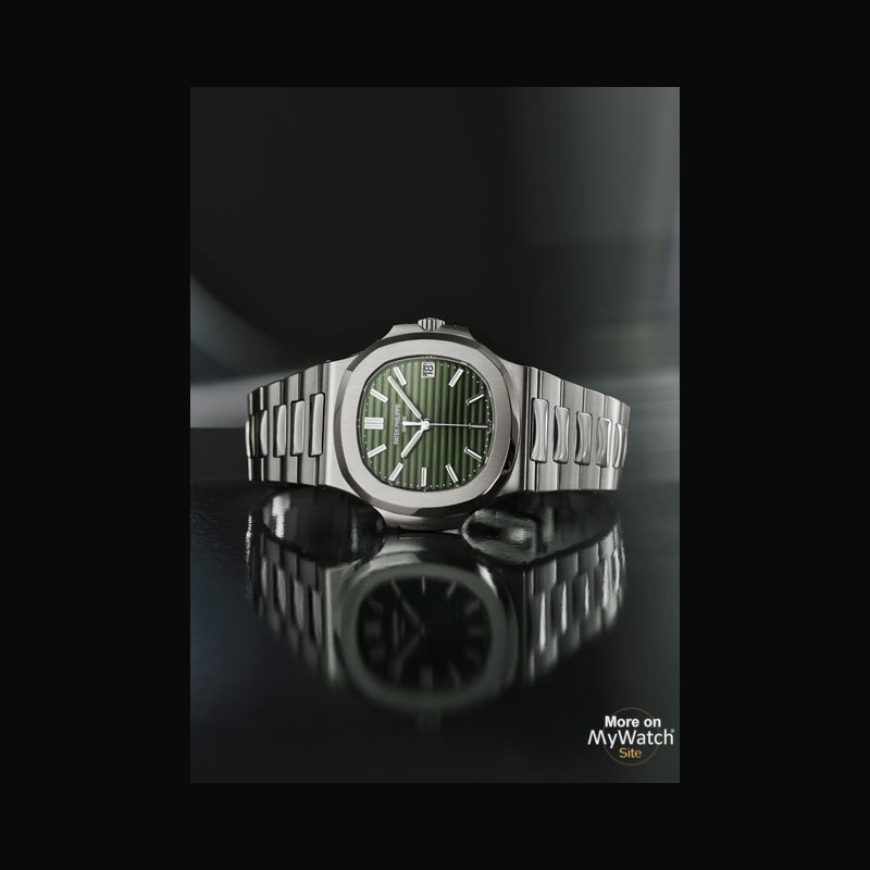 Nautilus, 'green' reference 5711/1A-014 Montre bracelet en acier